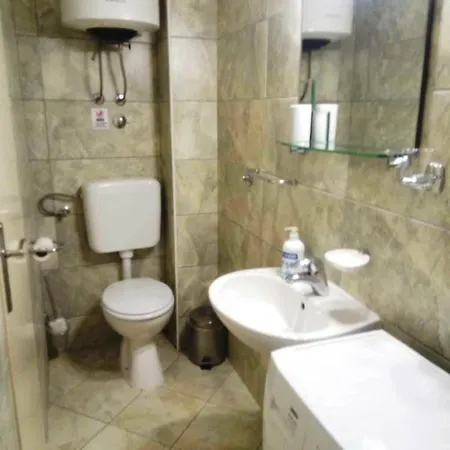Tini Apartment Primosten